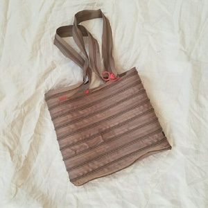 Zipit olive green 2 handled tote