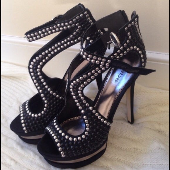 bebe Shoes - NEW Bebe Candice Heels