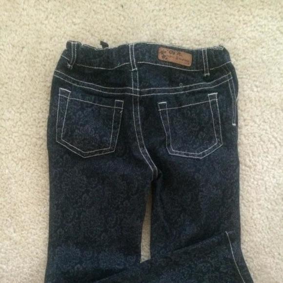 Mimi and Maggie dark flower blue jeans size 6x