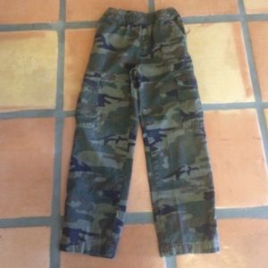 Boys camo pants size 8