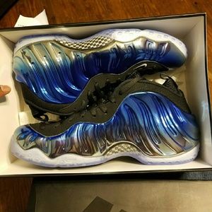 Blue mirror foamposites