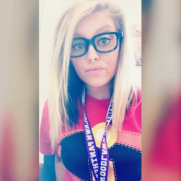 Meet your Posher, Katie