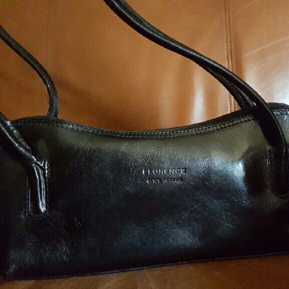 Bag - Picture 1 of 3