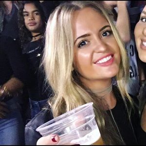 Meet your Posher, Emily