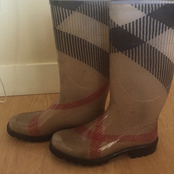 Burberry Rain boots - Picture 3 of 3