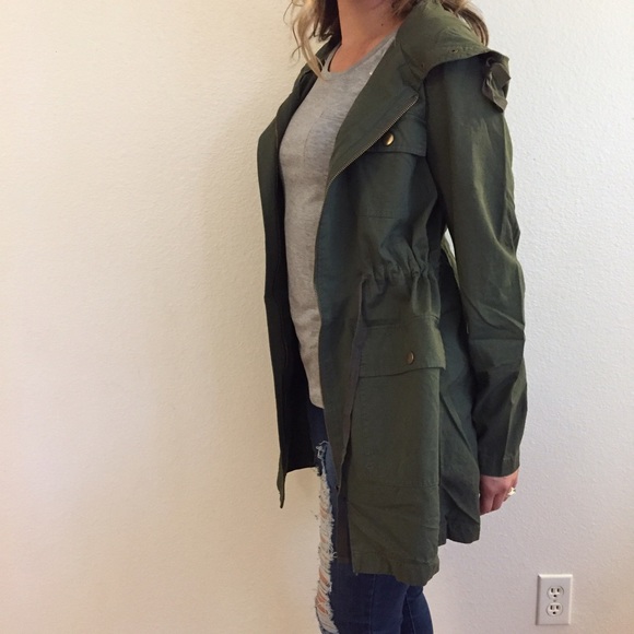 Olive Hooded Utility Jacket - Picture 4 of 4
