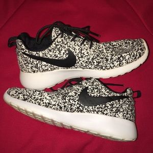 Spotted Nike Roshes