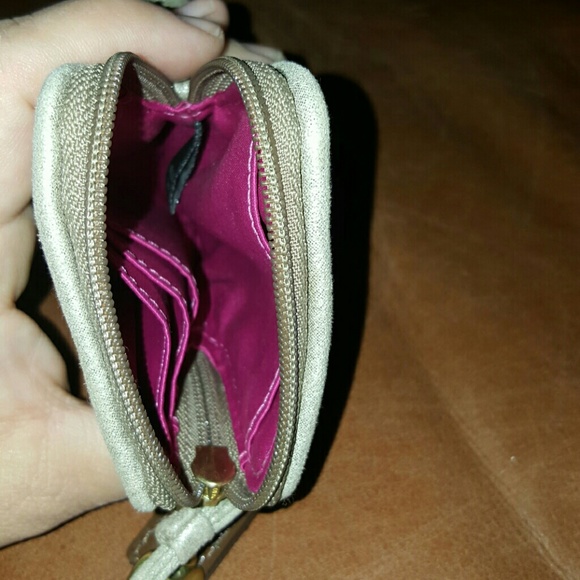 Wallet - Picture 3 of 3