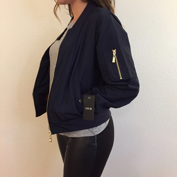 Lightweight Navy Bomber Jacket - Picture 2 of 4