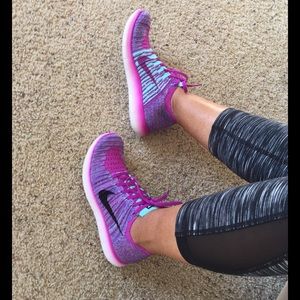 Nike Free RN Flyknit size 6.5 (23.5cm)