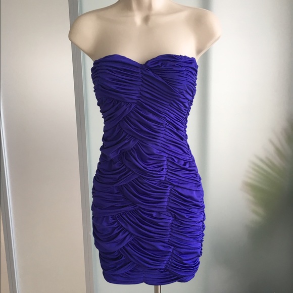 ❌SOLD❌ Boutique Strapless Cocktail Dress