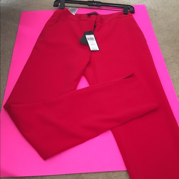 BCBG slim pant with pockets
