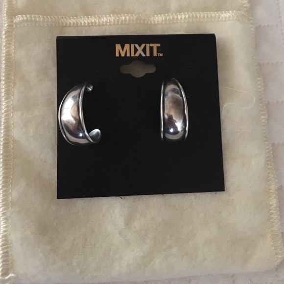 James Avery earrings