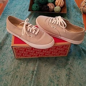 VANS light grey worn 4 times!!!