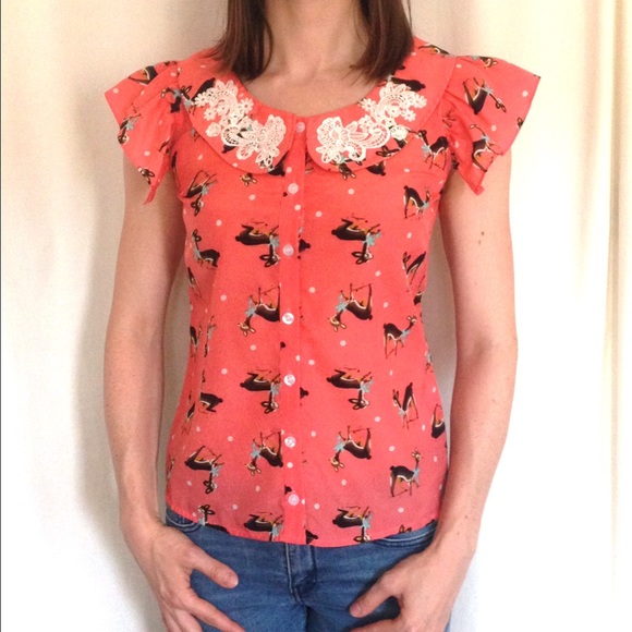 Adorable retro 1950s deer print top