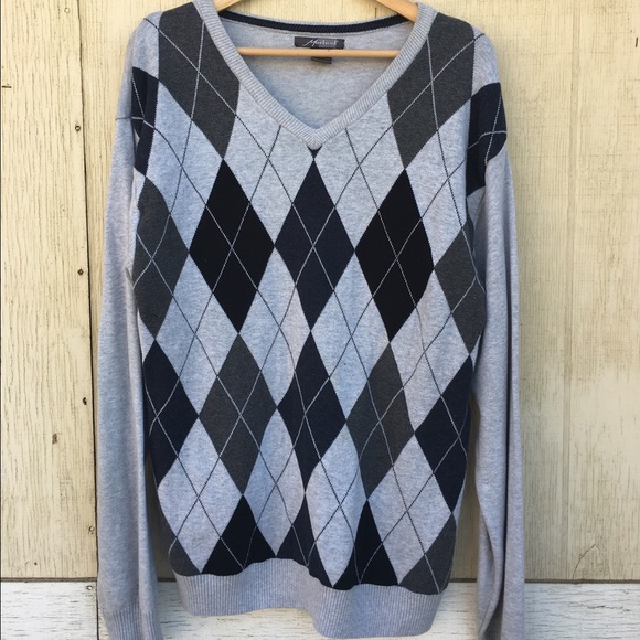 Plaid V-Neck Pullover Sweater