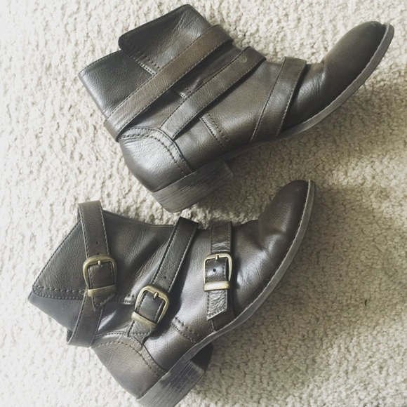 Dark Brown Fall Boots!