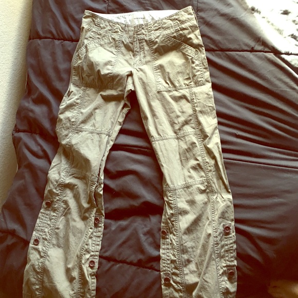 Green Abercrombie cargo pants sz M