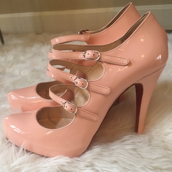Classy Christian Louboutin heels!