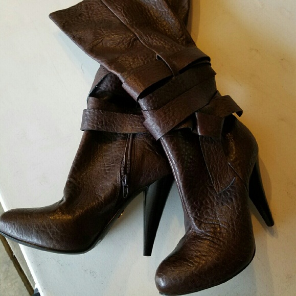 Brown leather BCBG Maxazria
