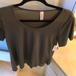 New with tags - Grey- LulaRoe - classic t shirt