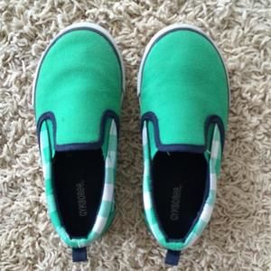 Gymboree slip on shoes