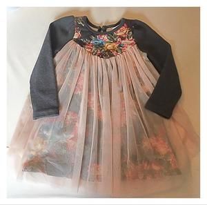 👛 Darling floral boutique dress with tulle detail
