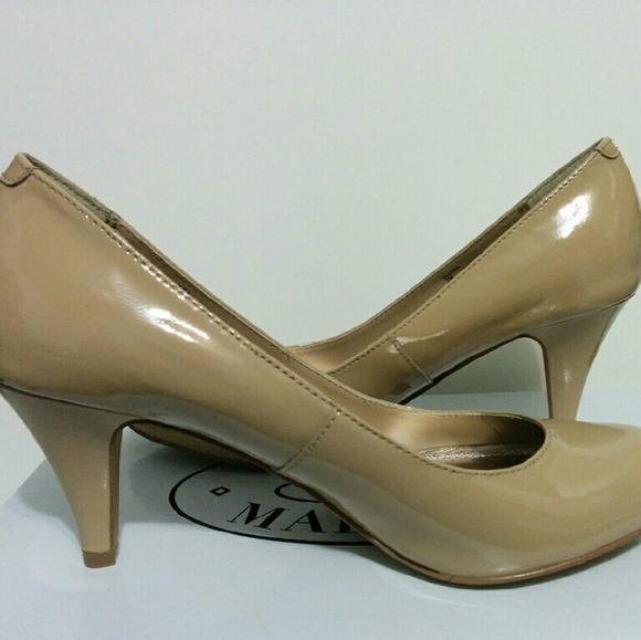 Steve Madden Ulltra heels - Picture 2 of 2