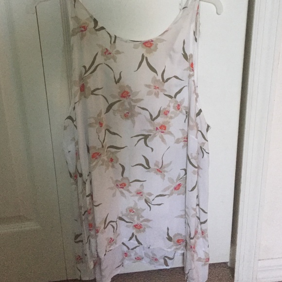 Old navy sleeveless blouse!