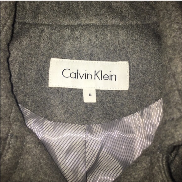 SOLD Calvin Klein blazer - Picture 2 of 2