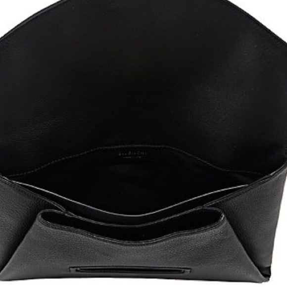 ❤️SOLD❤️ Givenchy 100% Authentic Antigona - Picture 3 of 4