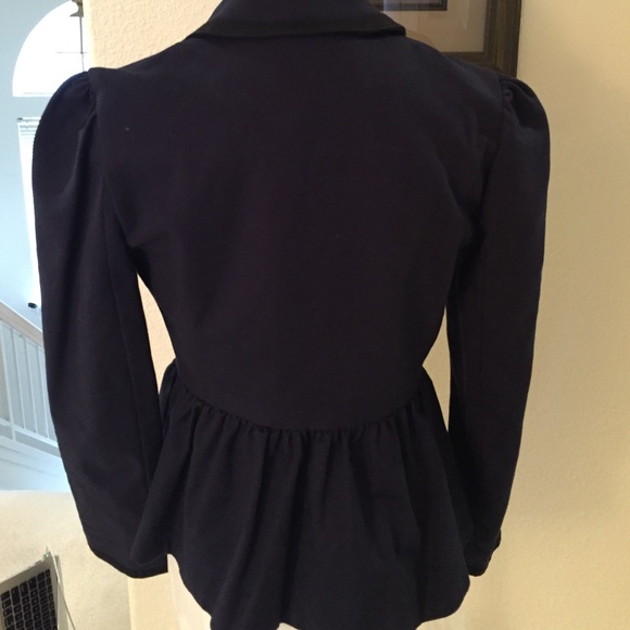 Jacket - Picture 2 of 4