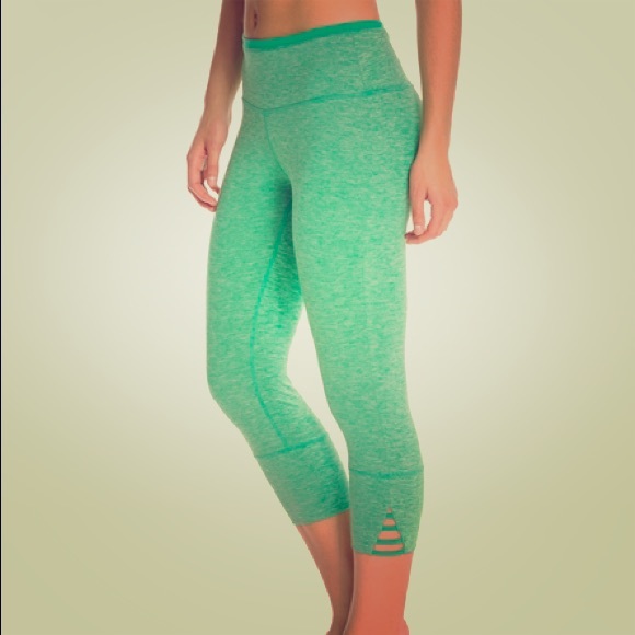 Prana Tori Yoga Capri