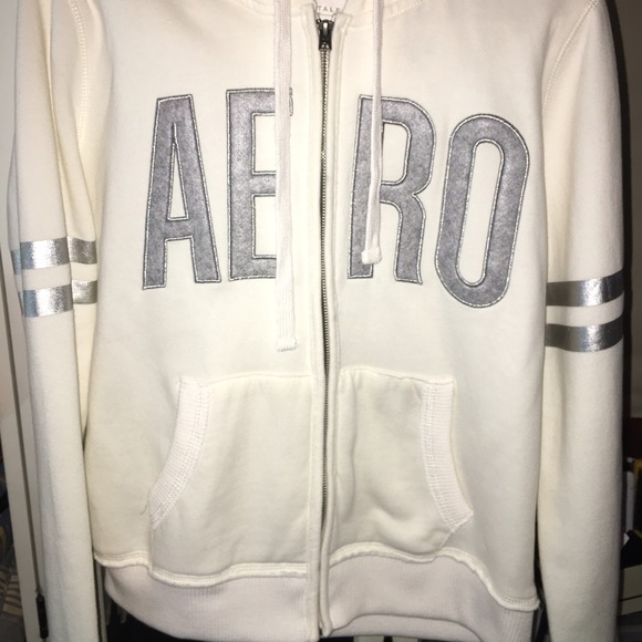 Aeropostal sweater