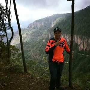 Meet your Posher, Fernando