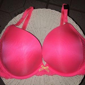 V.s bra