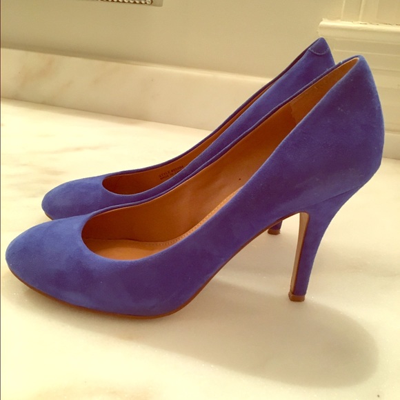 JCrew factory royal blue suede pumps.