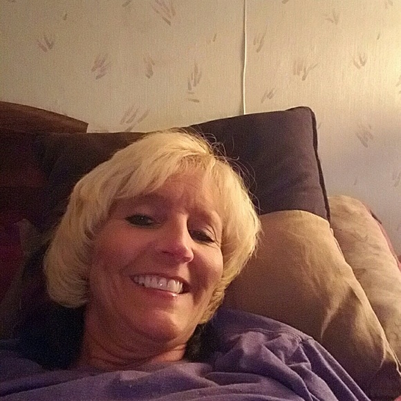 Meet your Posher, Pauletta - Picture 1 of 1