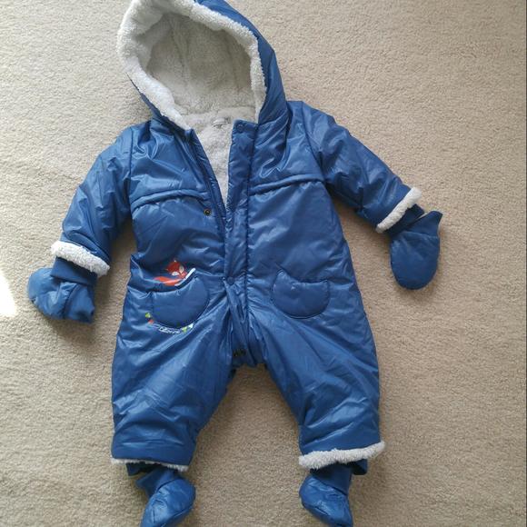 Catimini designer snow suit with mittens and booti