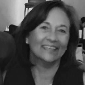 Meet your Posher, Laurie