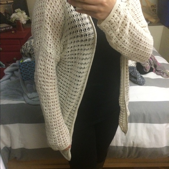 Cute cream Cardigan 🍂