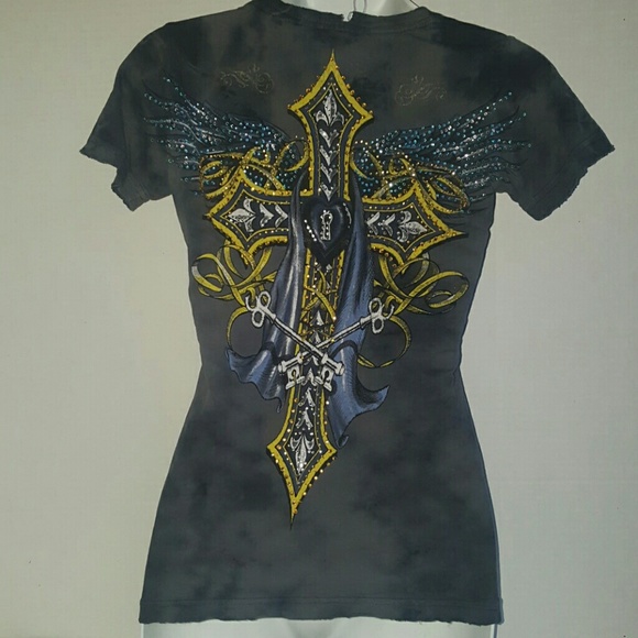 🚫SOLD🚫 Cute Sinful Tee - Picture 2 of 4