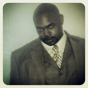 Meet your Posher, Emanuel