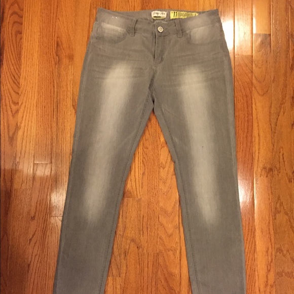 Distressed Faded Low Rise Gray Skinny Jeans