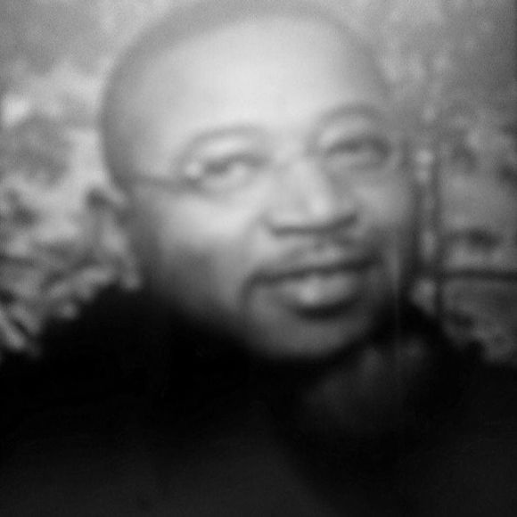 Meet your Posher, Bobby - Picture 1 of 1