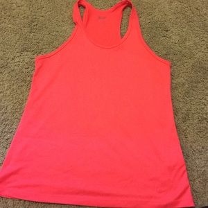 Nike tank