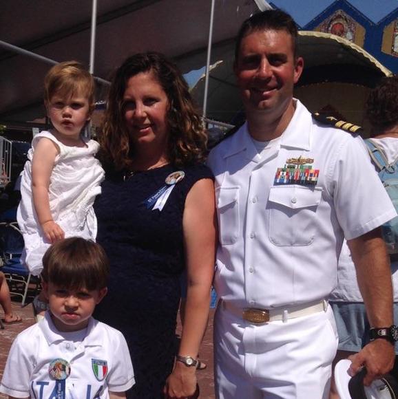 Meet your posher🌺 - Picture 2 of 2