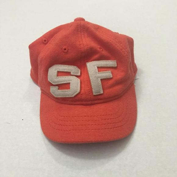 Gap SF hat NWT