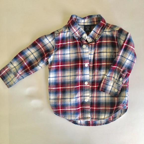 Gap button down shirt
