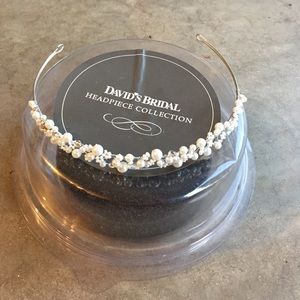 Davids Bridal Headpiece. LAST CHANCE